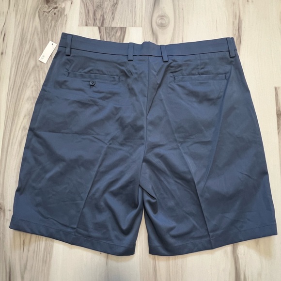 2/$10 AMAZON Men’s Golf Shorts - Picture 3 of 4